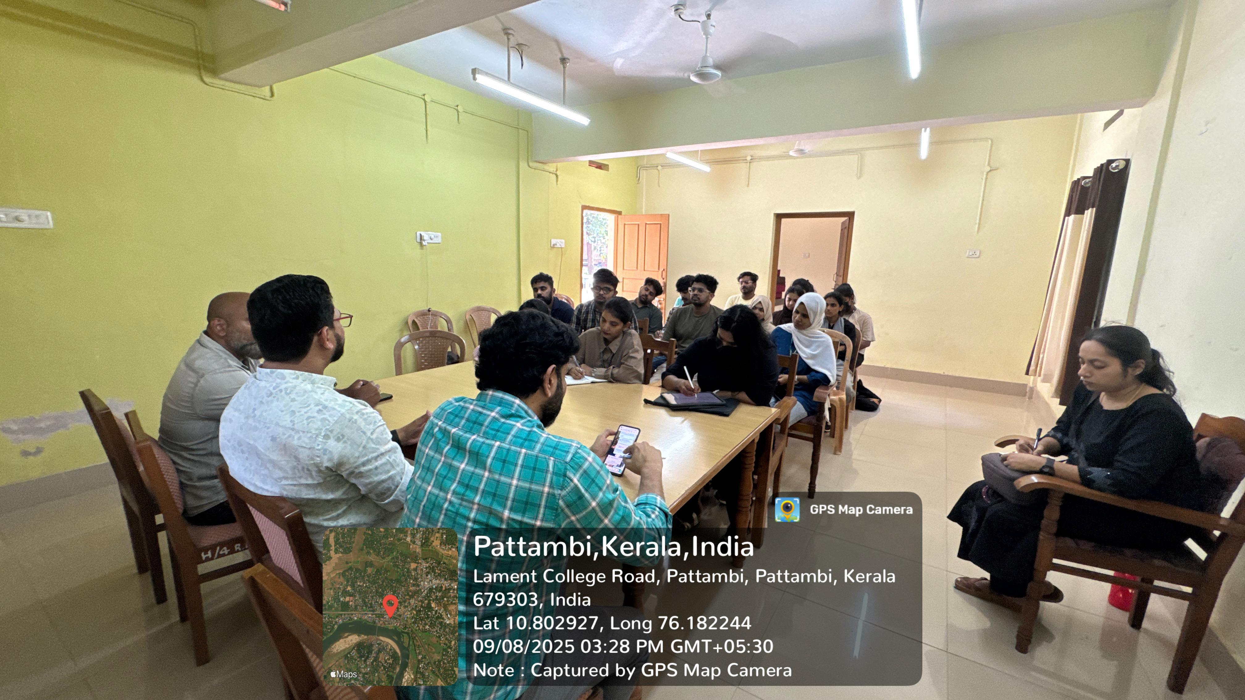 വൈജ്ഞാനിക നിയമസഭാ മണ്ഡലം: പദ്ധതി തയ്യാറാക്കാൻ സി ഇ ടി യിൽ നിന്ന് വിദഗ്ധ സംഘവും പട്ടാമ്പിയിൽ.